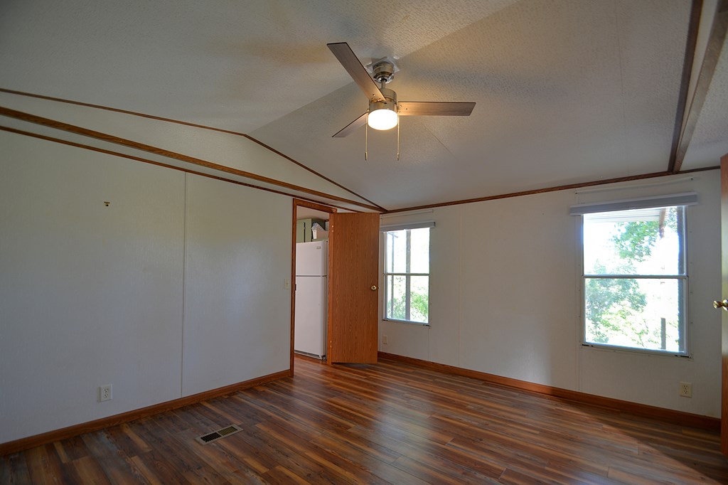 110 Garner Road Kerrville, TX 78028 - Photo 16 of 35 Gallery Image 16