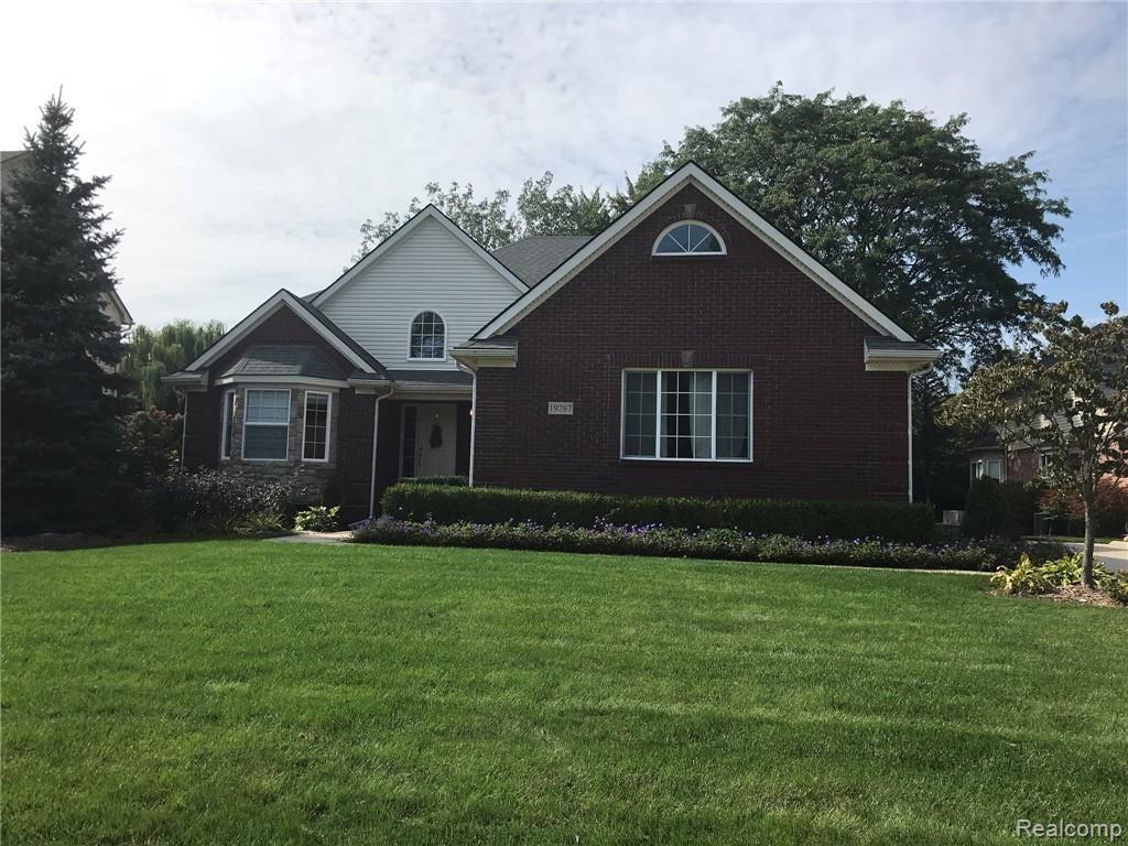 19787 Gill Road Livonia, MI 48152 - Photo 40 of 40 IMG_3686.JPEG