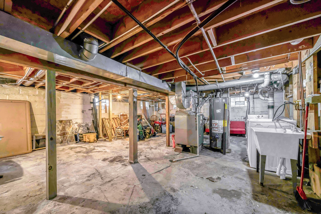 69 East 159th Street Harvey, IL 60426 - Photo 15 of 25 a view of storage and utility room