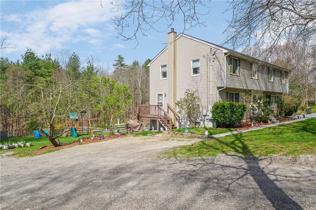 456 Hill Road Burrillville, RI 02859 - Photo 3 of 9 Gallery Image 3