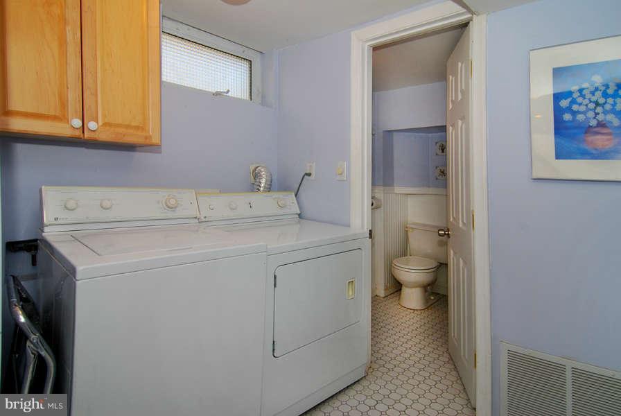 7520 Inzer Street Springfield, VA 22151 - Photo 22 of 28 Interior (General)