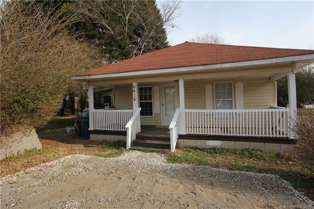 6616 Charlie Walker Road Kannapolis, NC 28081 - Photo 2 of 16 a front view of a house