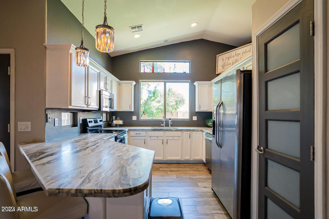 4011 East Agave Road Phoenix, AZ 85044 - Photo 3 of 47