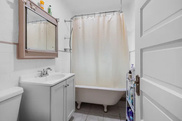 $249,900 | 1235 Chicago Street, Green Bay, WI 54301