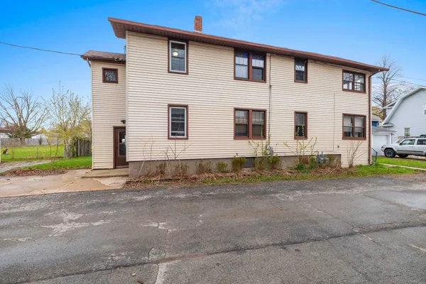 $249,900 | 1235 Chicago Street, Green Bay, WI 54301