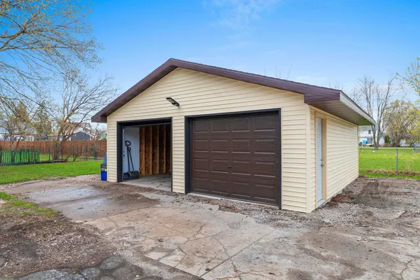 $249,900 | 1235 Chicago Street, Green Bay, WI 54301