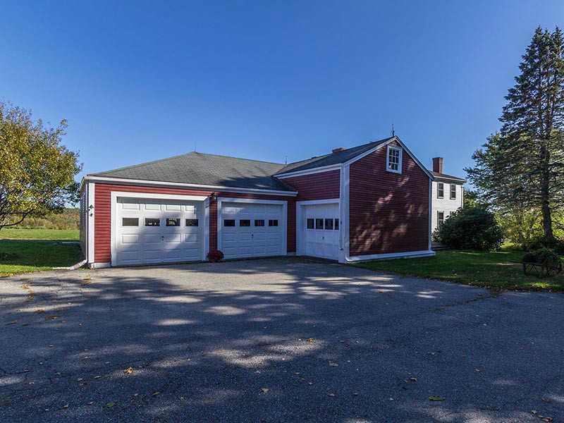 42 Upper Round Pond Road Bristol, ME 04539 - Photo 21 of 28 Parking Lot/Garage. Attached garage.