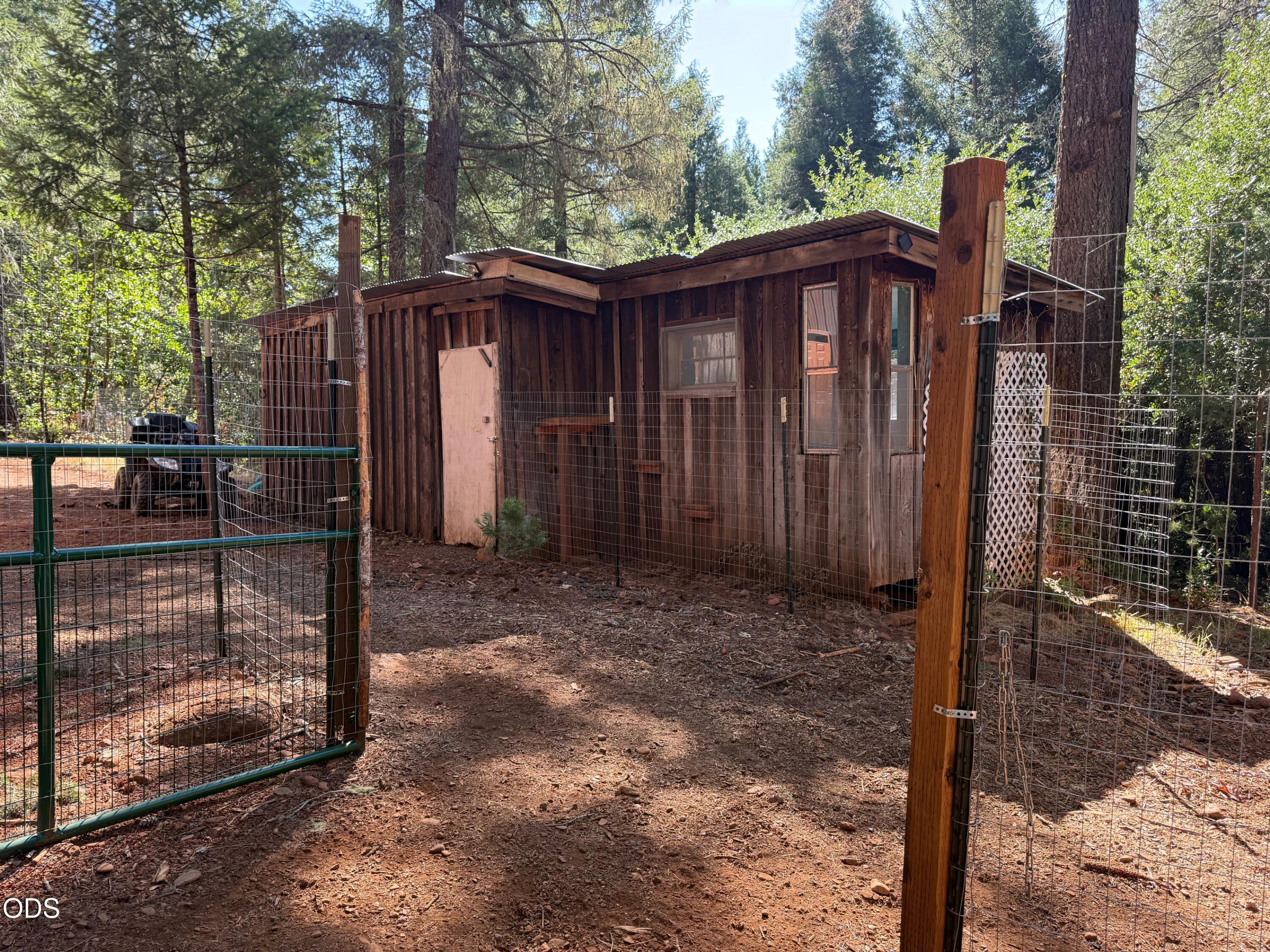705 Lone Mountain Road O'Brien, OR 97534 - Photo 23 of 44 Gallery Image 23