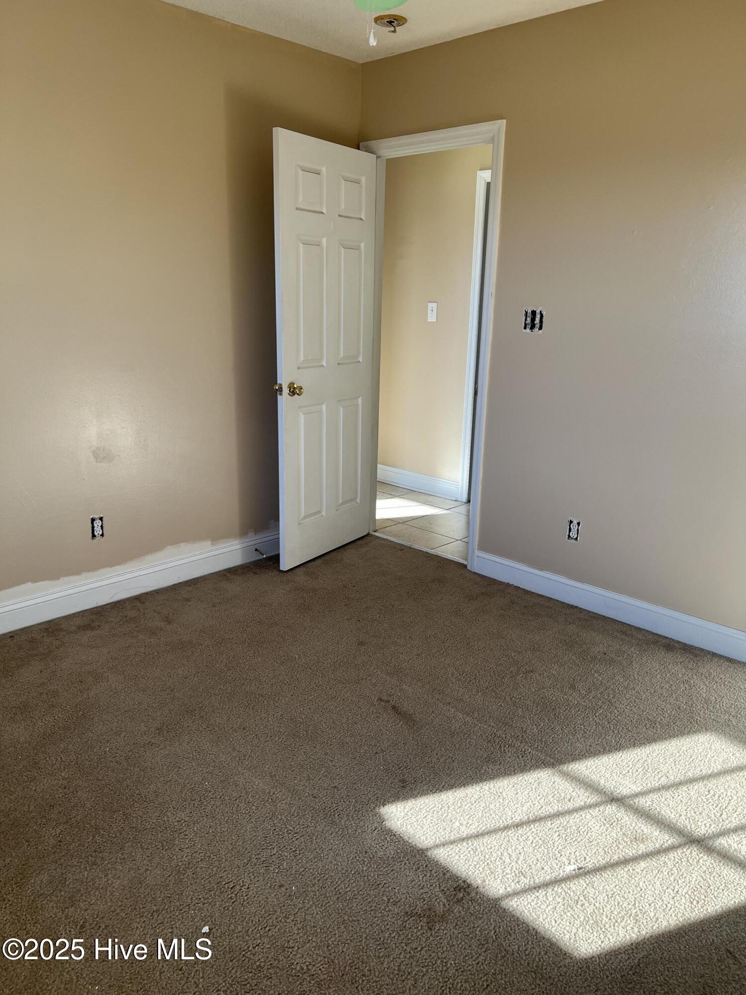 135 Annie Road Richlands, NC 28574 - Photo 17 of 21 135 Annie Bedroom 2