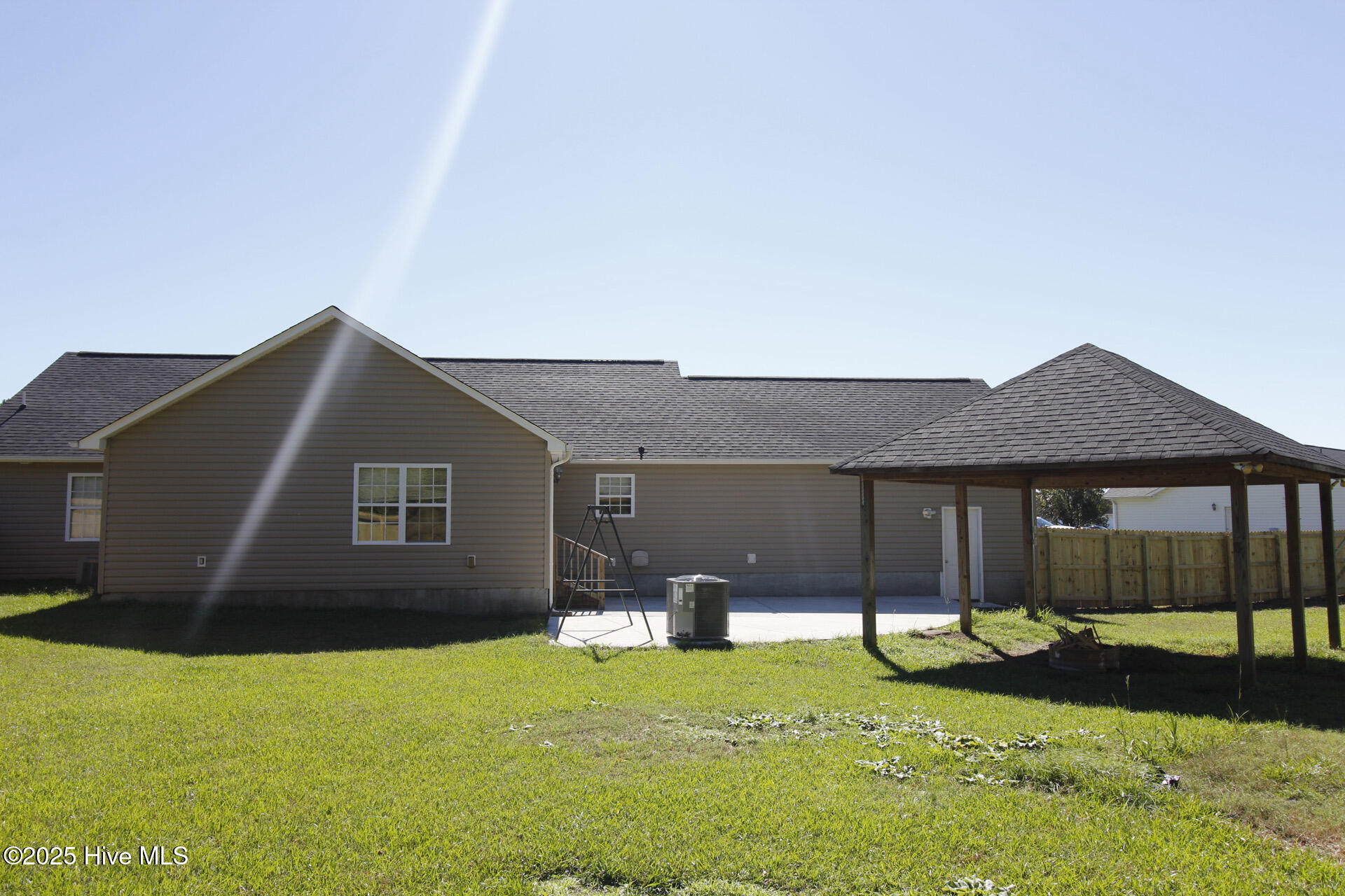 135 Annie Road Richlands, NC 28574 - Photo 6 of 21 _MG_1860