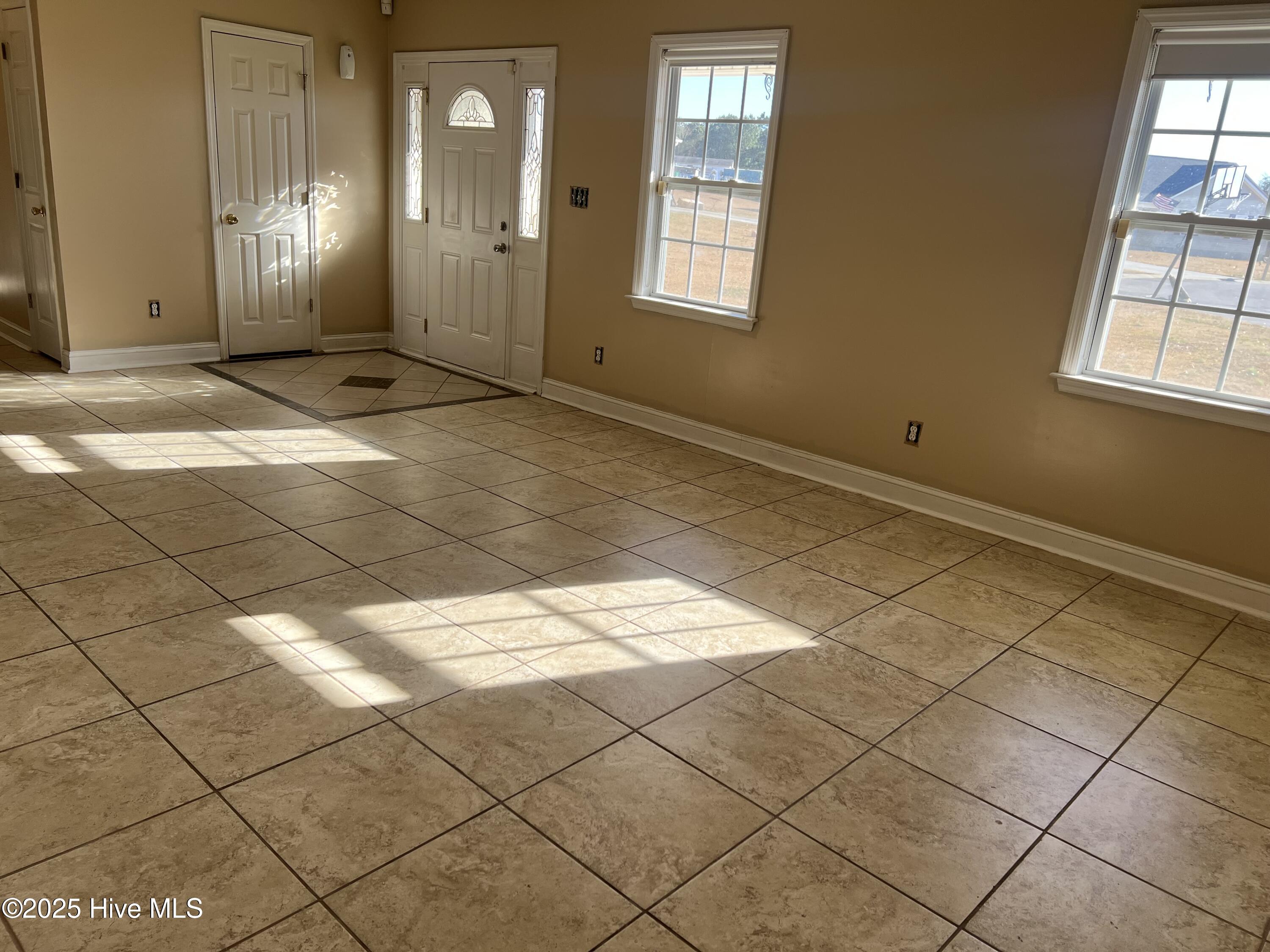 135 Annie Road Richlands, NC 28574 - Photo 9 of 21 135 Annie Living Room 2