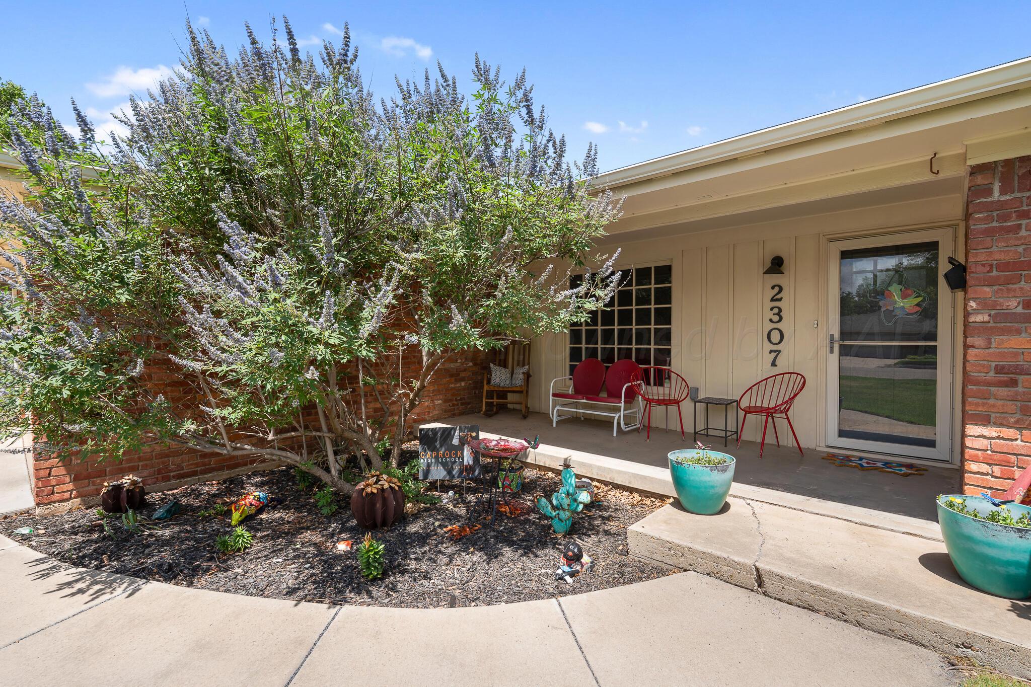 2307 Larry Street Amarillo, TX 79106 - Photo 3 of 35 2307 Larry -34