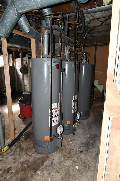 121 Cottage Street Everett, MA 02149 - Photo 34 of 35 a view of a storage room