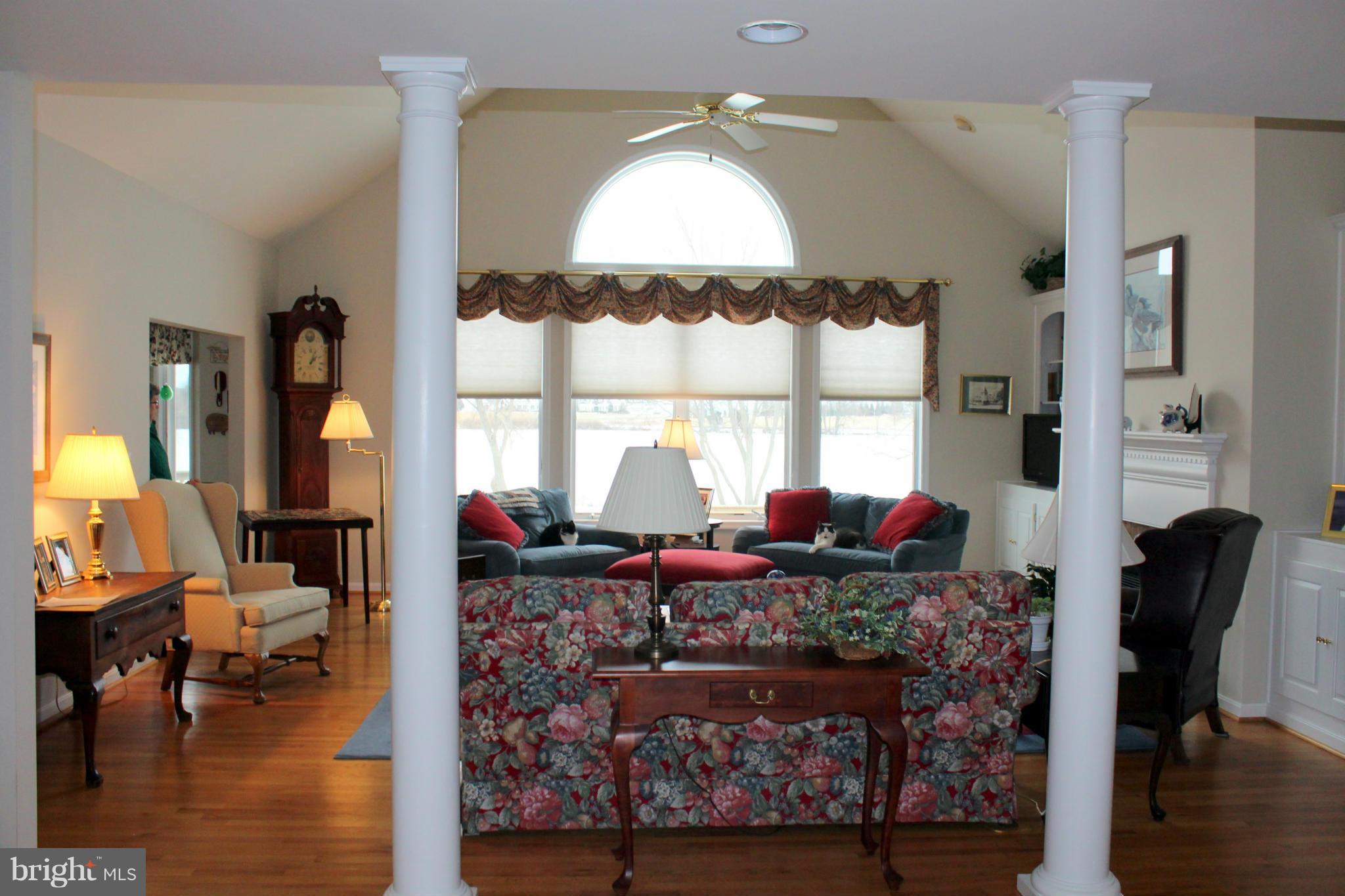 207 Chews Manor Road Stevensville, MD 21666 - Photo 3 of 22 Interior (General)