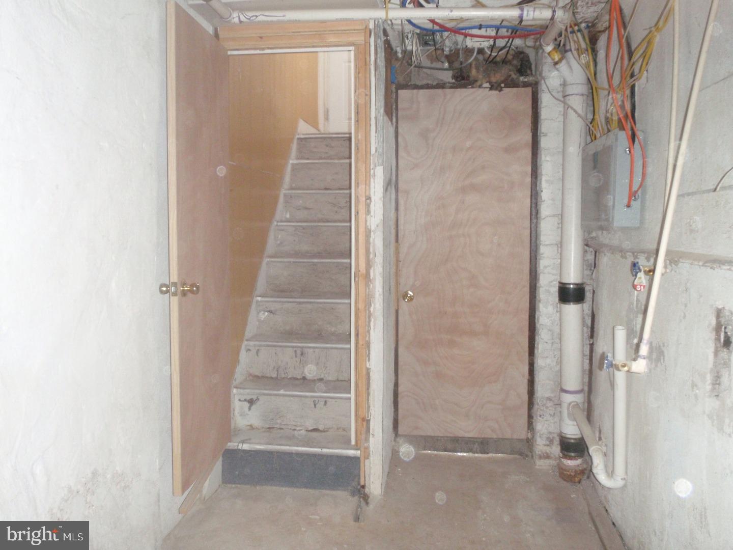 6995 B Guilford Road Upper Darby, PA 19082 - Photo 19 of 23 Basement