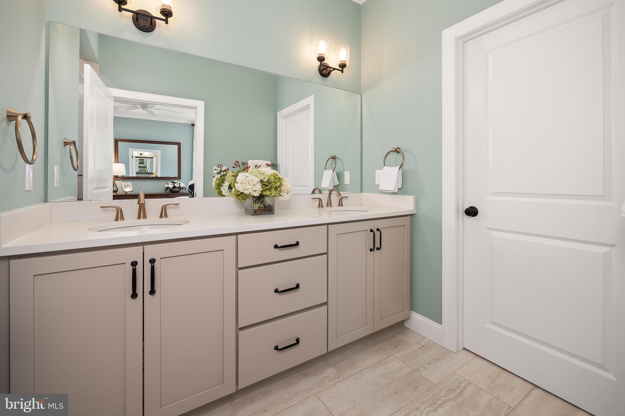 4459 Old Saucon Road Bethlehem, PA 18015 - Photo 23 of 39 Gallery Image 23