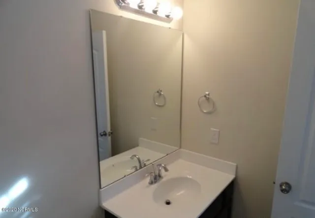 $1,345 | 104 Meadow Way, Havelock, NC 28532