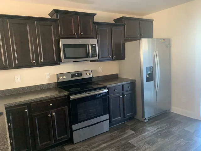 $1,345 | 104 Meadow Way, Havelock, NC 28532