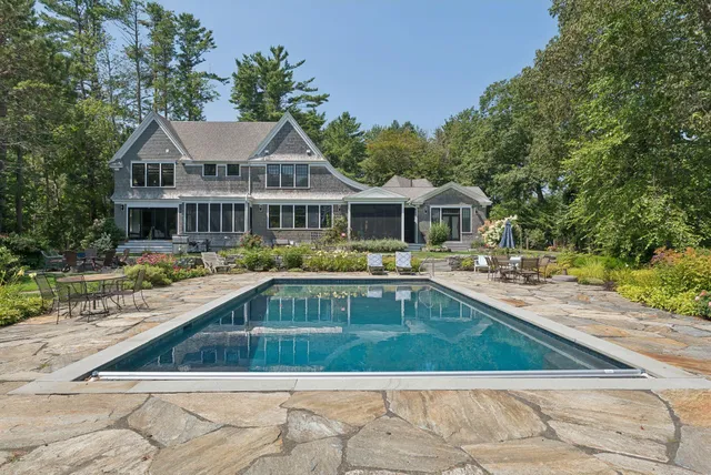 $3,699,000 | 109 Foreside Road, Falmouth, ME 04105