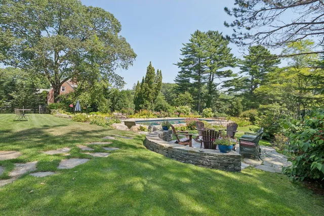 $3,699,000 | 109 Foreside Road, Falmouth, ME 04105