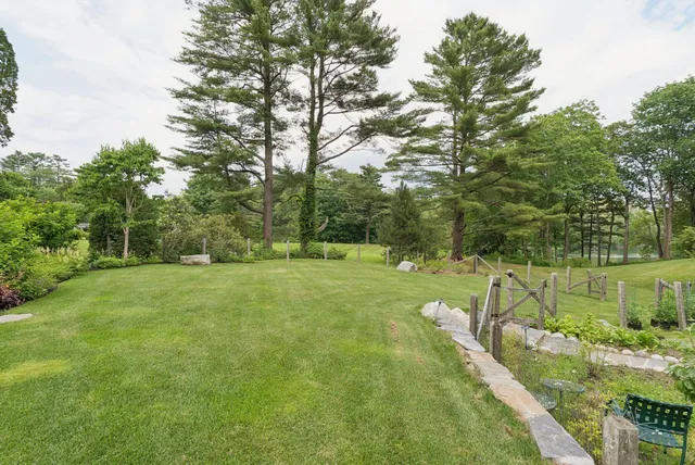 $3,699,000 | 109 Foreside Road, Falmouth, ME 04105
