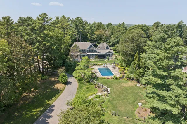 $3,699,000 | 109 Foreside Road, Falmouth, ME 04105