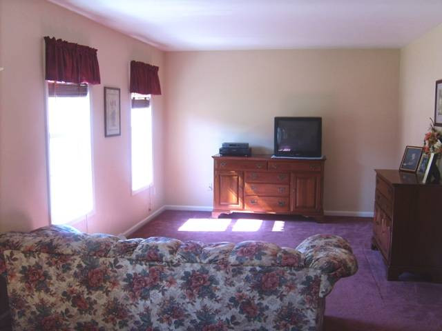 49 Rose Lane Rensselaer, NY 12144 - Photo 3 of 12 Photo 3
