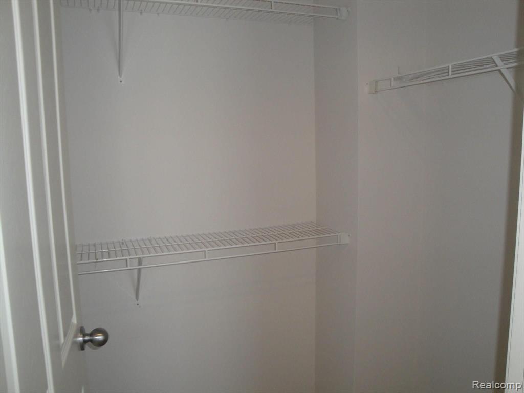 604 Constitution Street, Unit 48 Canton, MI 48188 - Photo 27 of 31