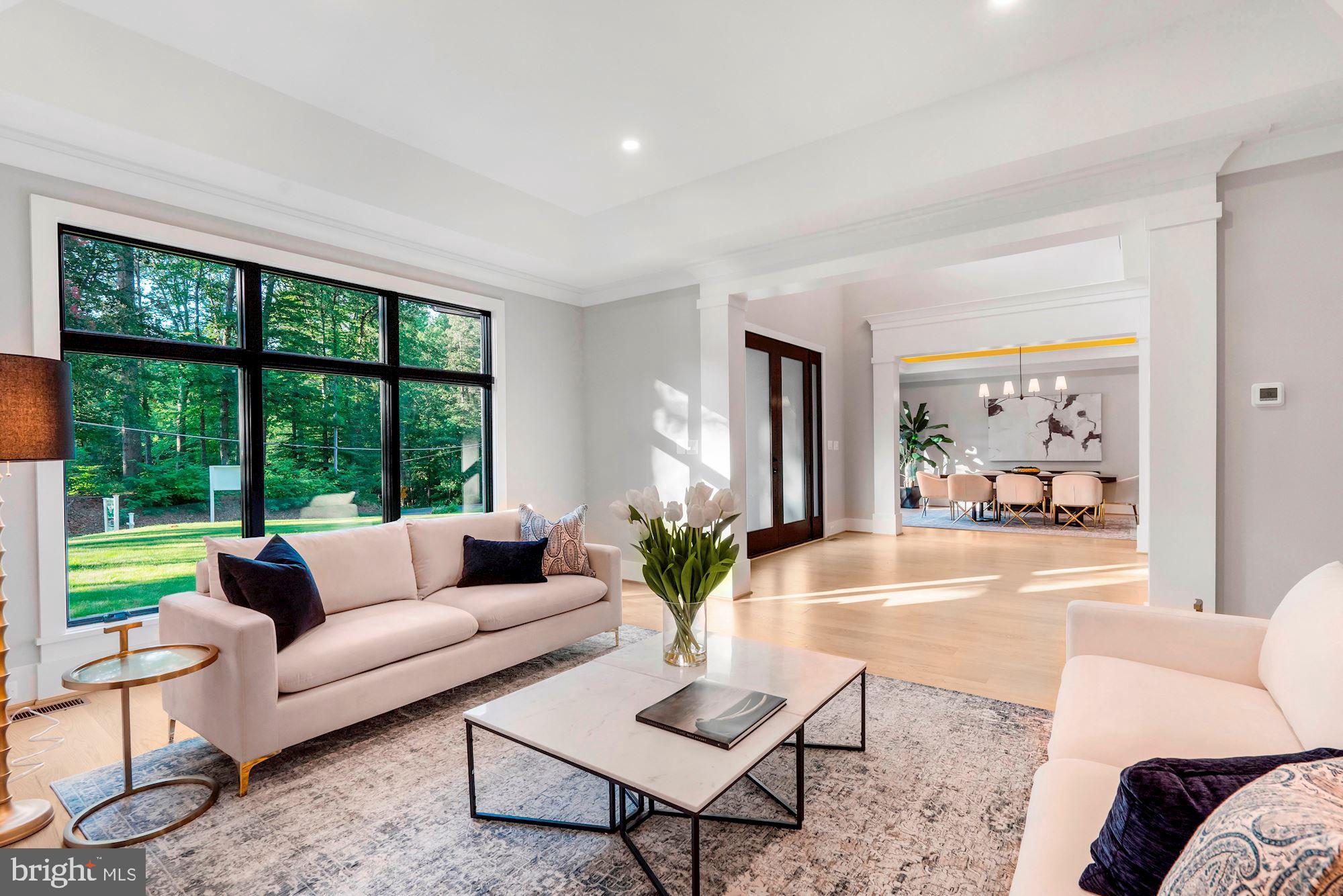 Floor-to-Ceiling Windows