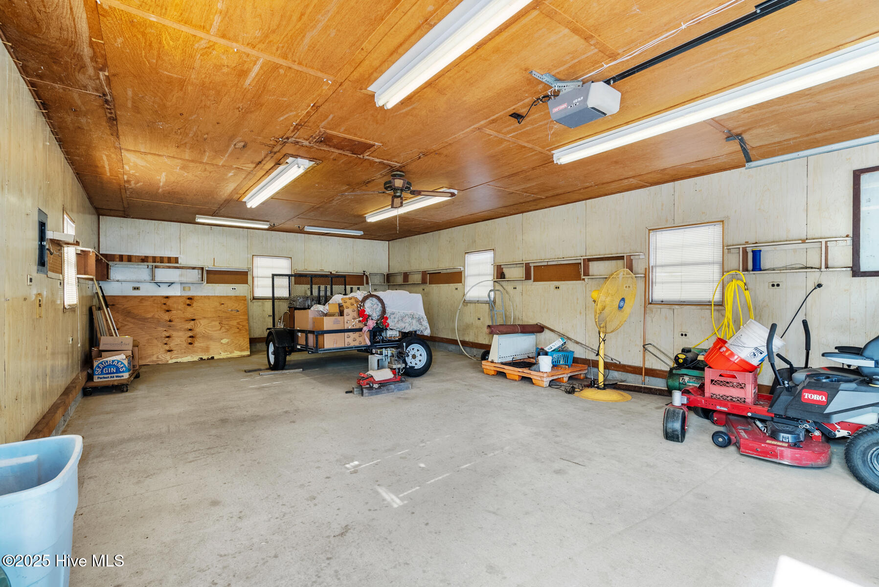 421 Happy Home Road Tyner, NC 27980 - Photo 21 of 47 23_Happy Home Rd_421_Tyner_NancyM_Resize