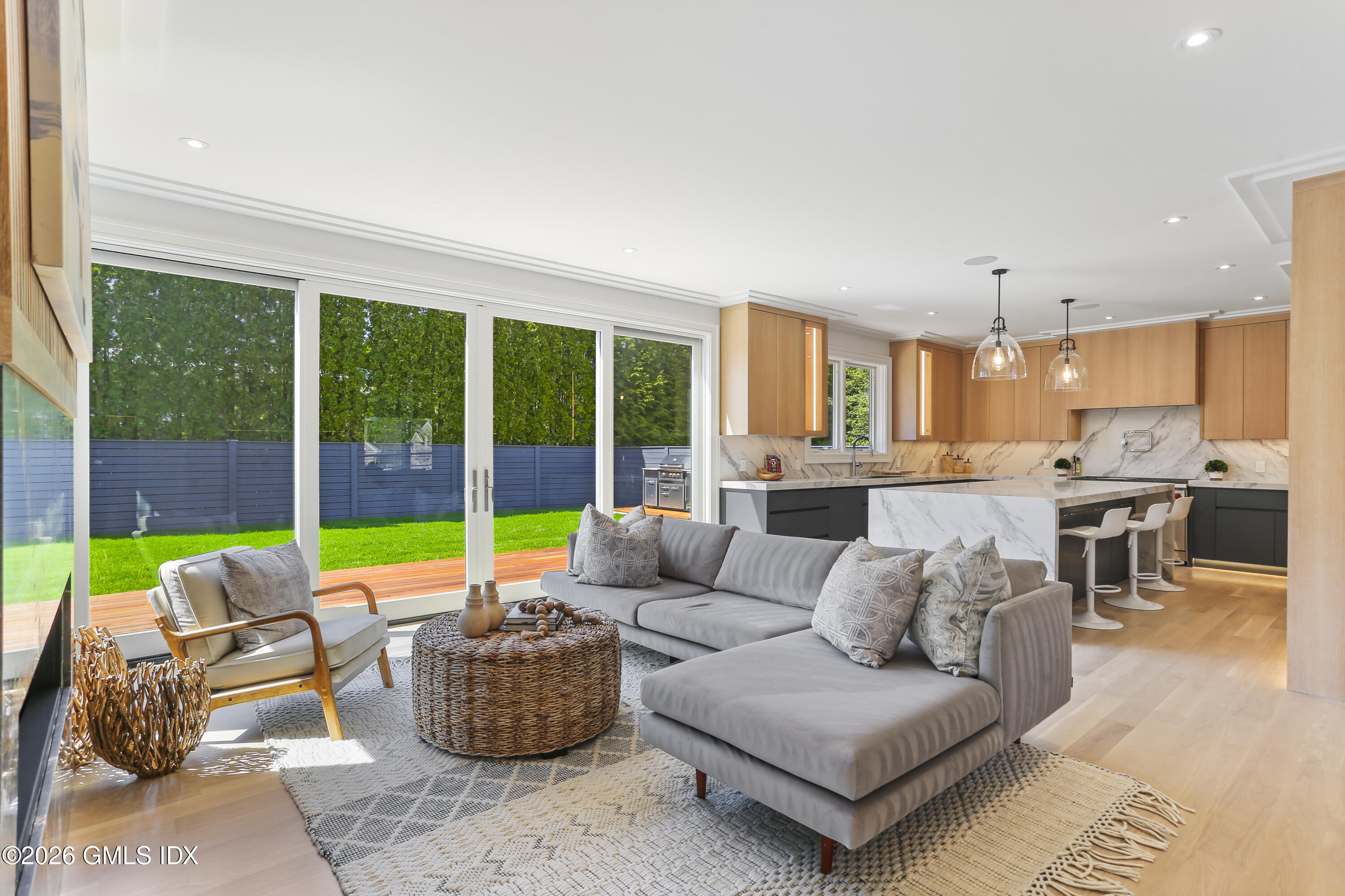 155 East Elm Street Greenwich, CT 06830 - Photo 15 of 60 Family room