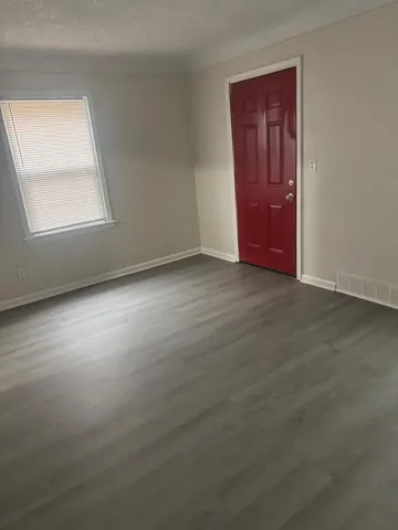 $1,250 | 8900 Artesian Street, Detroit, MI 48228