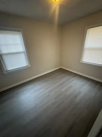 $1,250 | 8900 Artesian Street, Detroit, MI 48228