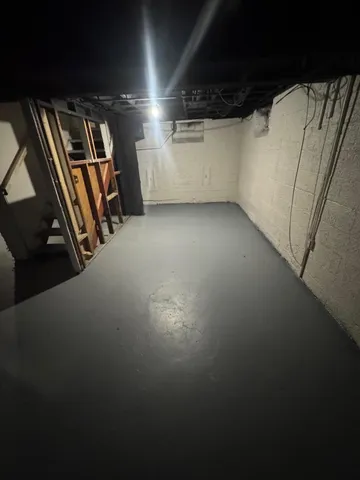 $1,250 | 8900 Artesian Street, Detroit, MI 48228