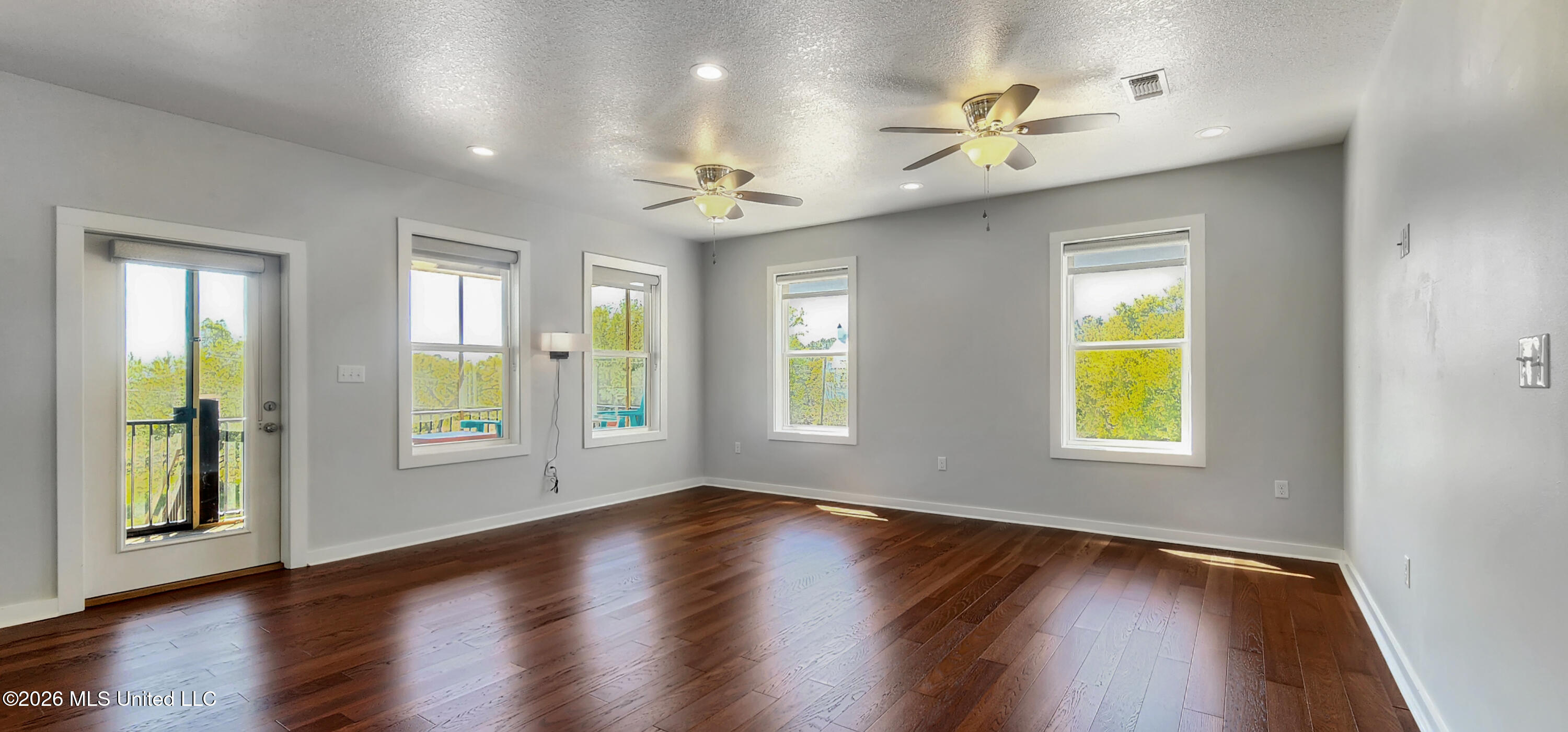 100 Pitcher Point Long Beach, MS 39560 - Photo 7 of 27 Living Room