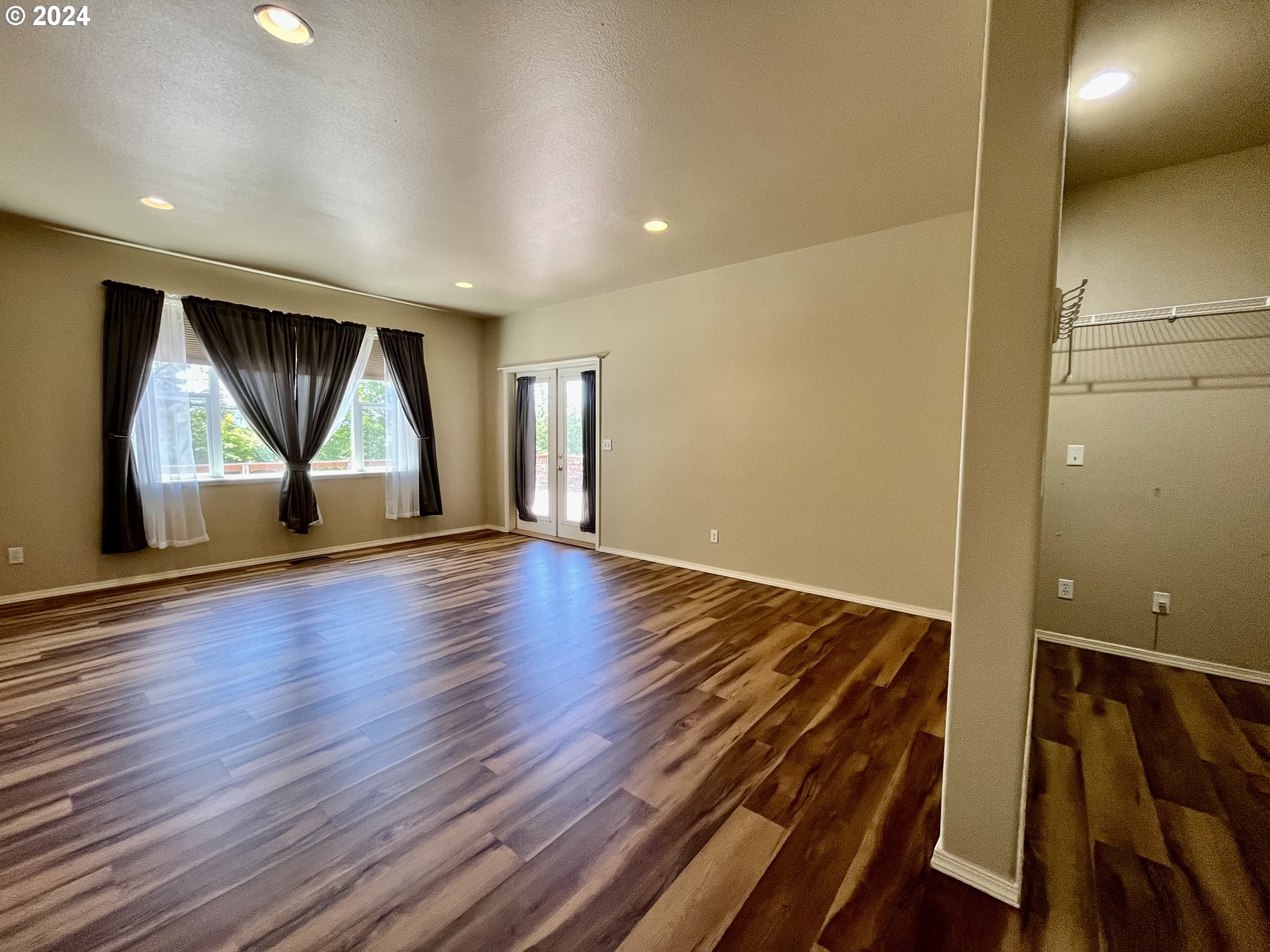 61933 Double Eagle Road Coos Bay, OR 97420 - Photo 18 of 39 Gallery Image 18