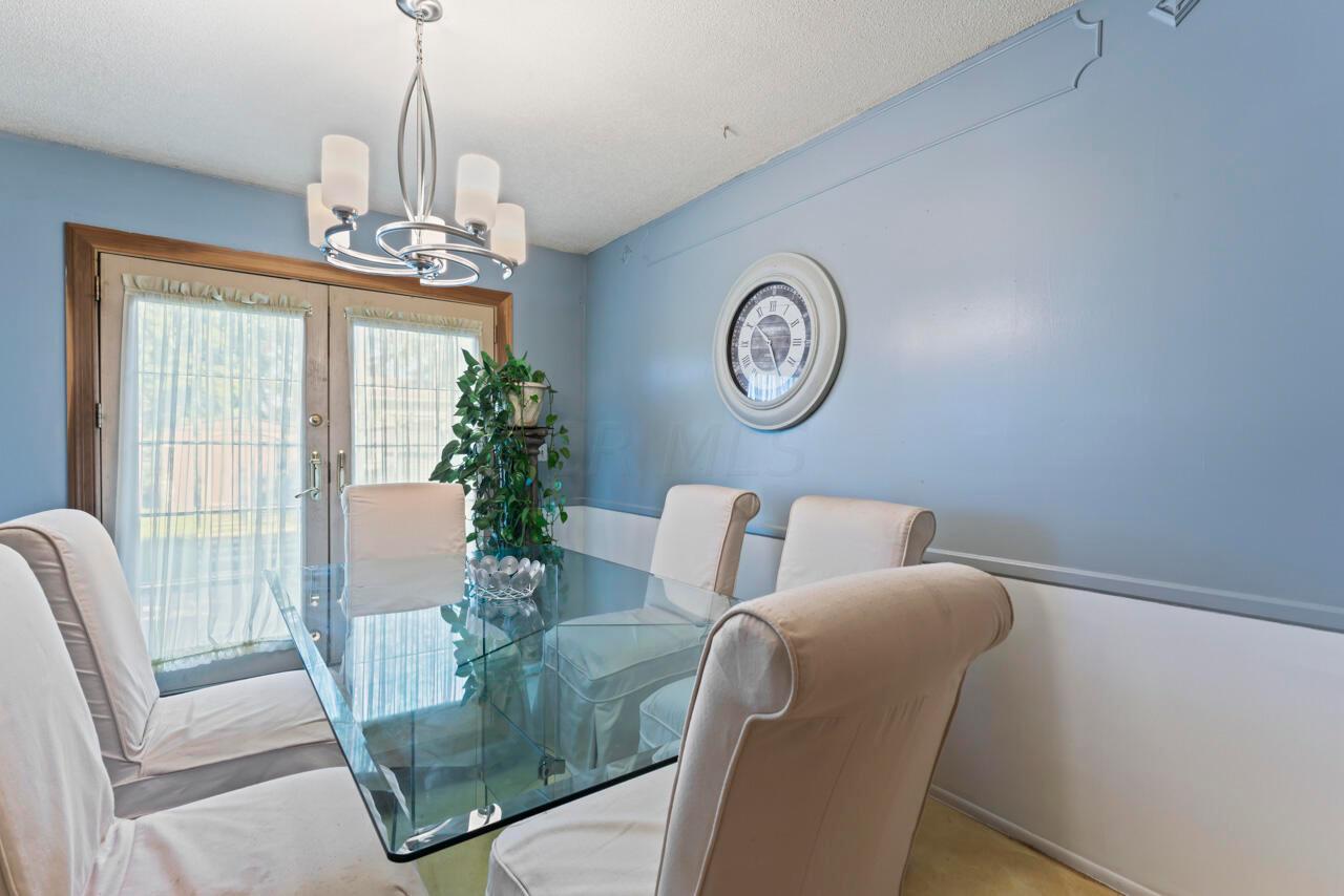 2244 Balmoral Road Columbus, OH 43229 - Photo 14 of 31 DSC04083