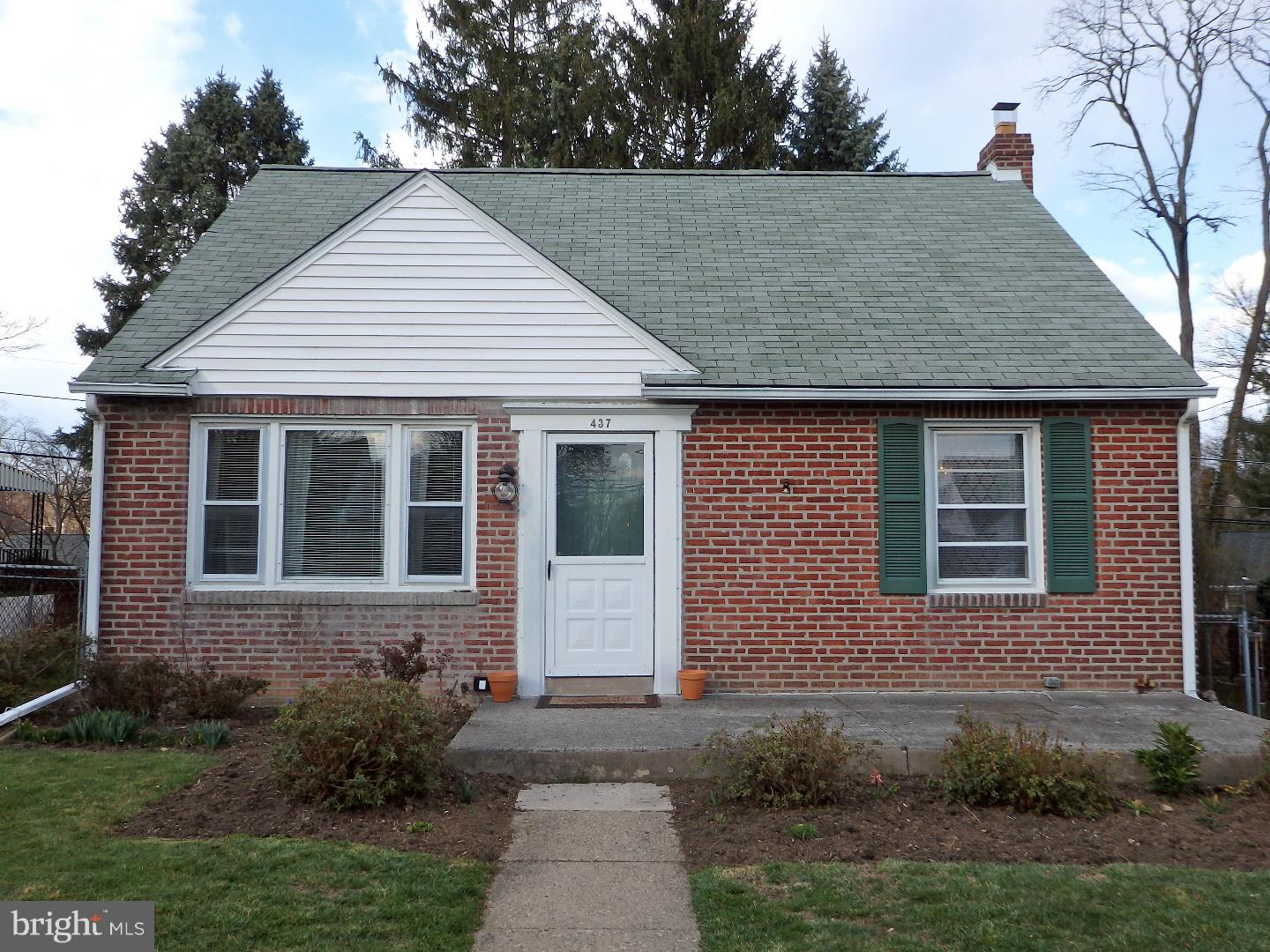 437 Lawrence Road Havertown, PA 19083 - Photo 1 of 23 Exterior Front