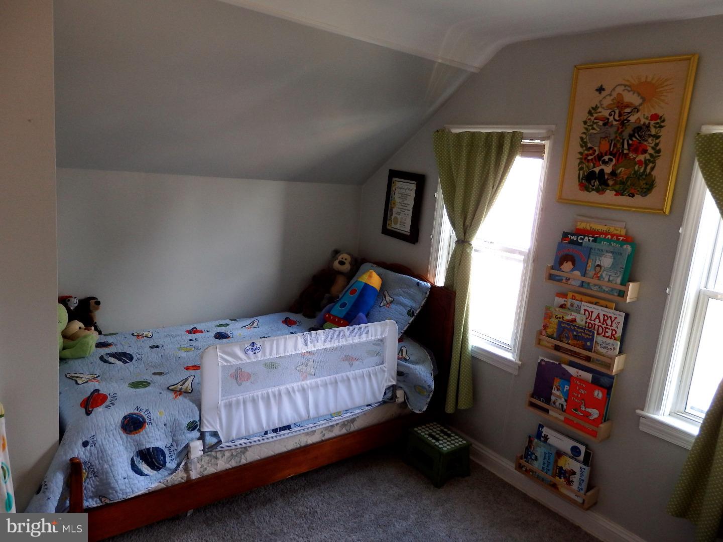 437 Lawrence Road Havertown, PA 19083 - Photo 13 of 23 Bedroom 2