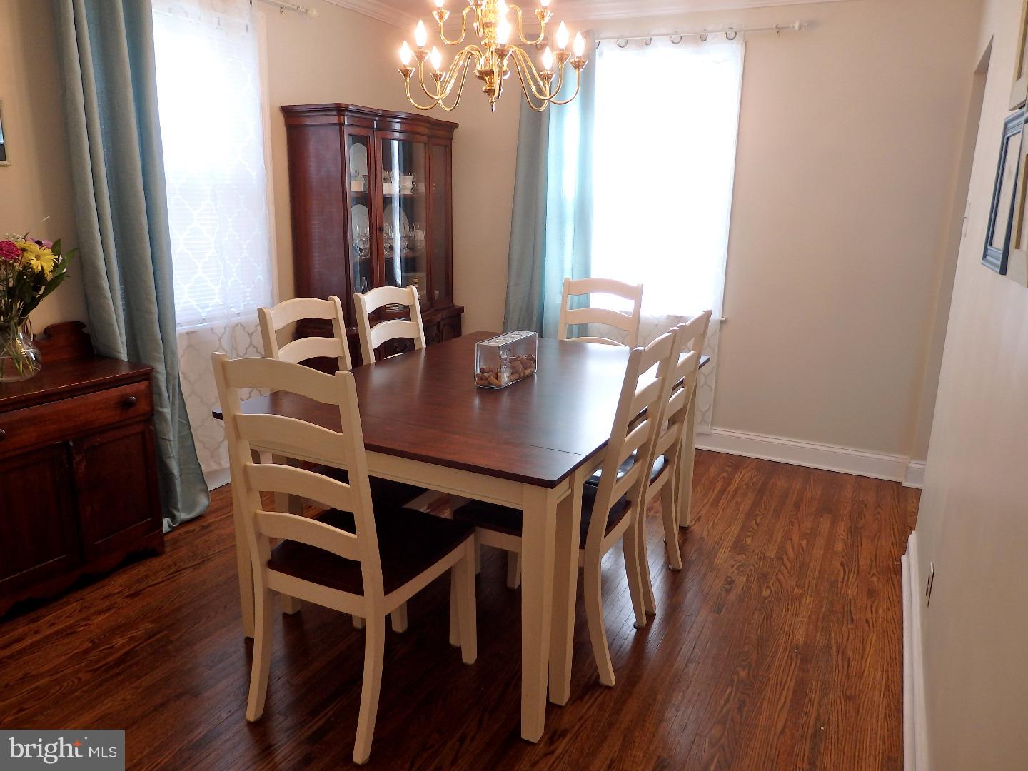 437 Lawrence Road Havertown, PA 19083 - Photo 9 of 23 Dining Room