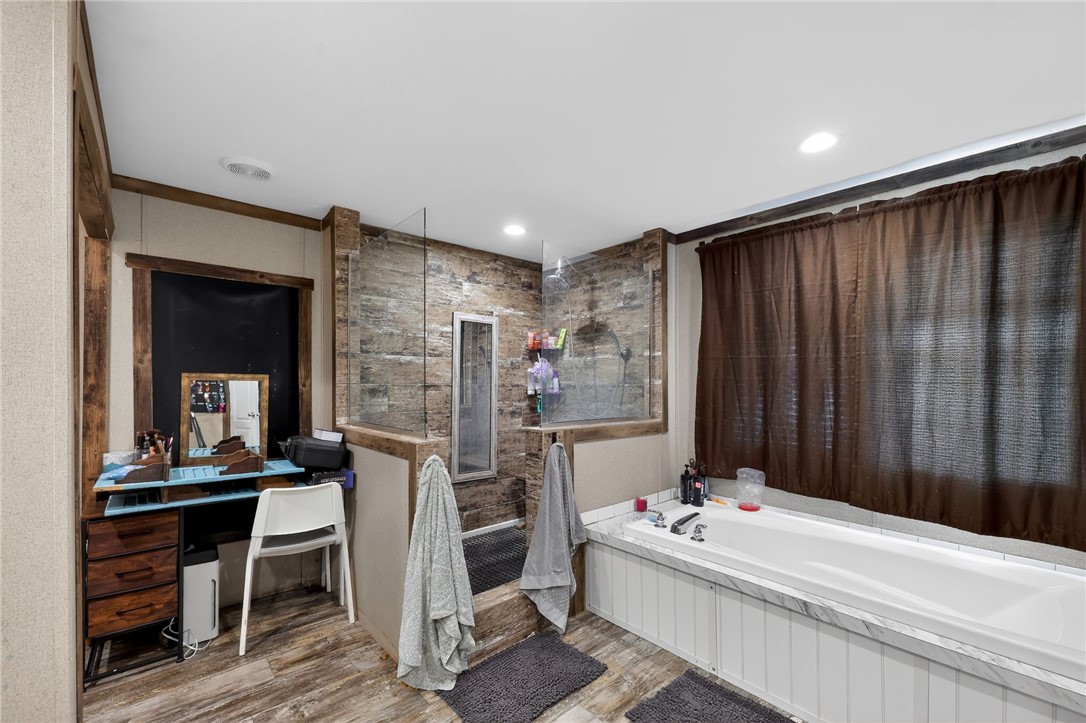 4046 Farm To Market 666 Robstown, TX 78380 - Photo 22 of 29 a room with a bed and furniture