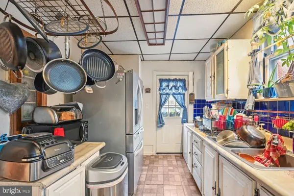 $279,900 | 115 Evergreen Avenue, Woodlynne, NJ 08107