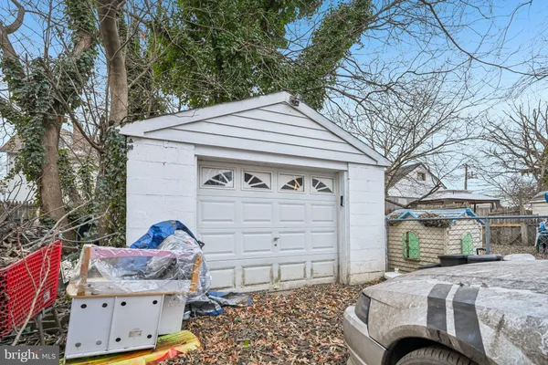 $279,900 | 115 Evergreen Avenue, Woodlynne, NJ 08107