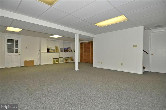35 Treworthy Road North Potomac, MD 20878 - Photo 22 of 23 Lower Level Rec Room