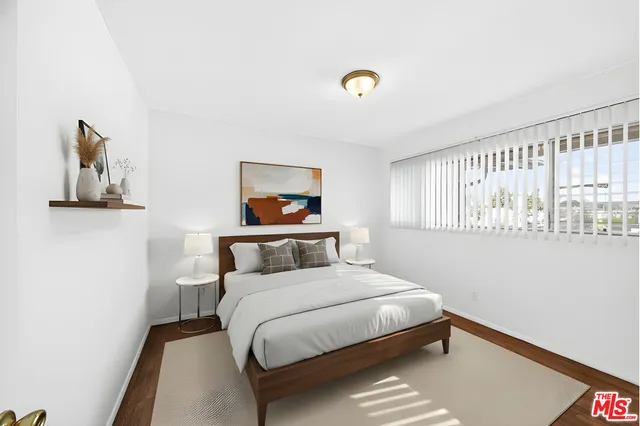 $1,580,000 | 304 East 95th Street, Los Angeles, CA 90003