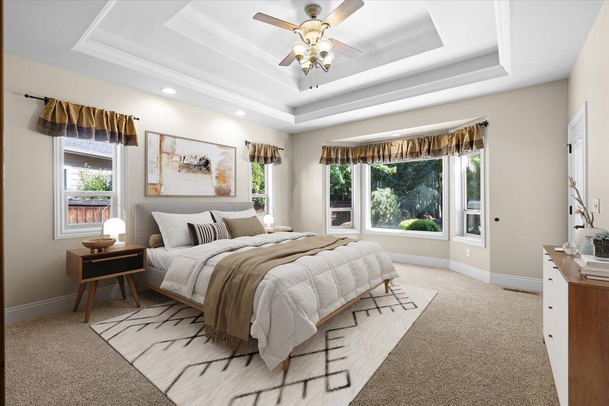 888 Arrowhead Trail Eagle Point, OR 97524 - Photo 18 of 36 1-Master Bedroom_Final