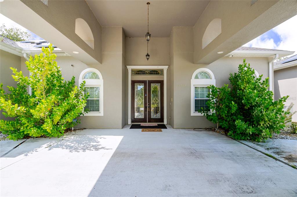 3710 Calvert Avenue Orlando, FL 32833 - Photo 2 of 48