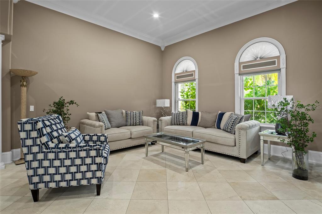 3710 Calvert Avenue Orlando, FL 32833 - Photo 4 of 48