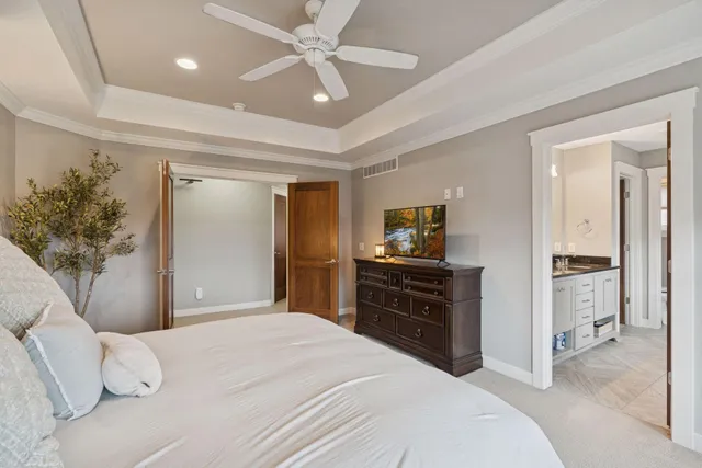 $844,900 | 2559 Woods Drive, Victoria, MN 55386