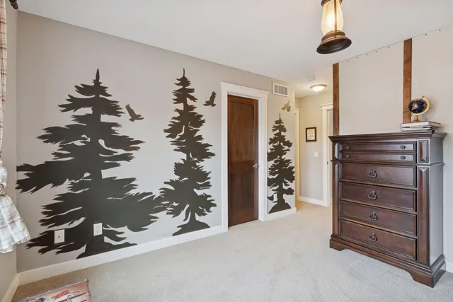 $844,900 | 2559 Woods Drive, Victoria, MN 55386